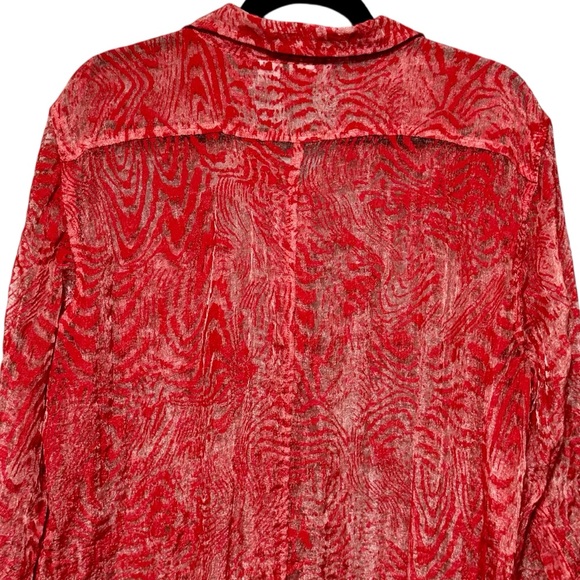 Chico’s Semi Sheer Animal Print 3/4 Sleeve Button Front Blouse Top - Picture 7 of 10